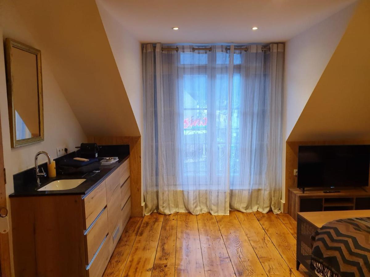 Gasthuis Le 41 Avenue Foch *